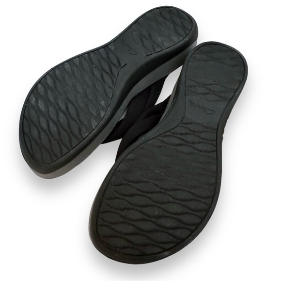 Arla Kaylie Flip Flop in black fabric from the Clarks Cloudsteppers size 9 - Picture 5 of 5